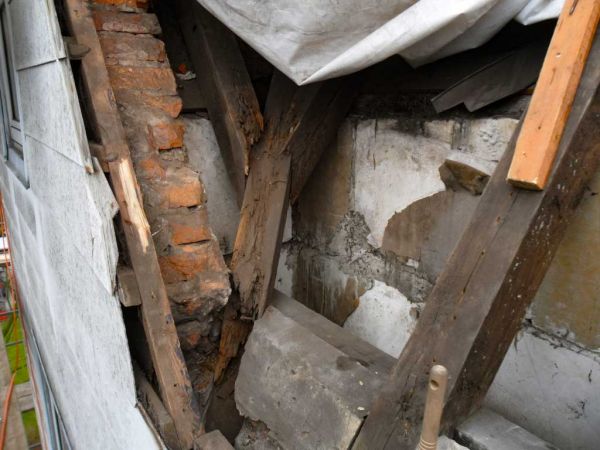 Dachinstandsetzung nach Befall durch Echten Hausschwamm, Hamburg Bahrenfeld